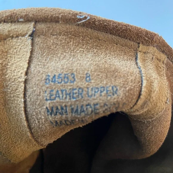 Minnetonka Moccasins - Picture 8 of 8